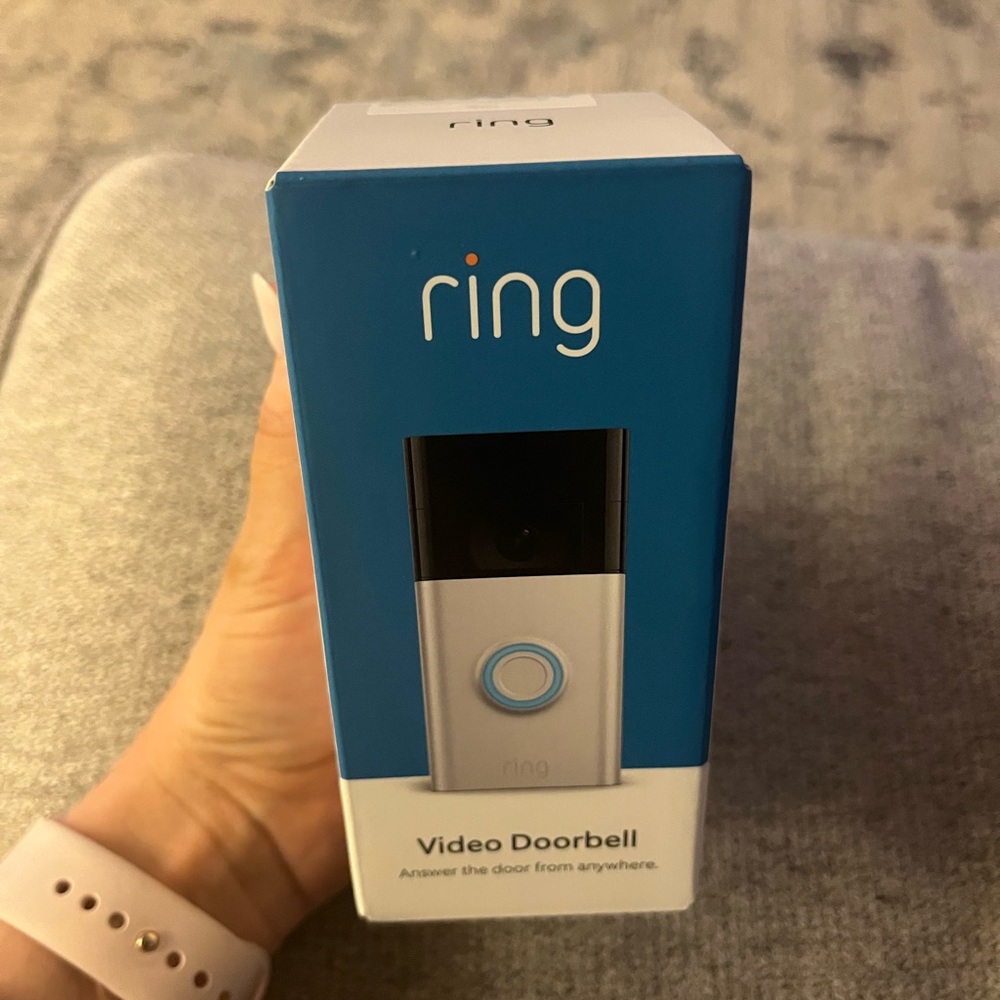 Ring video doorbell NWT